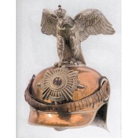 Historischer Helm mit Adler aus Mitte des 19. Jahrhundert