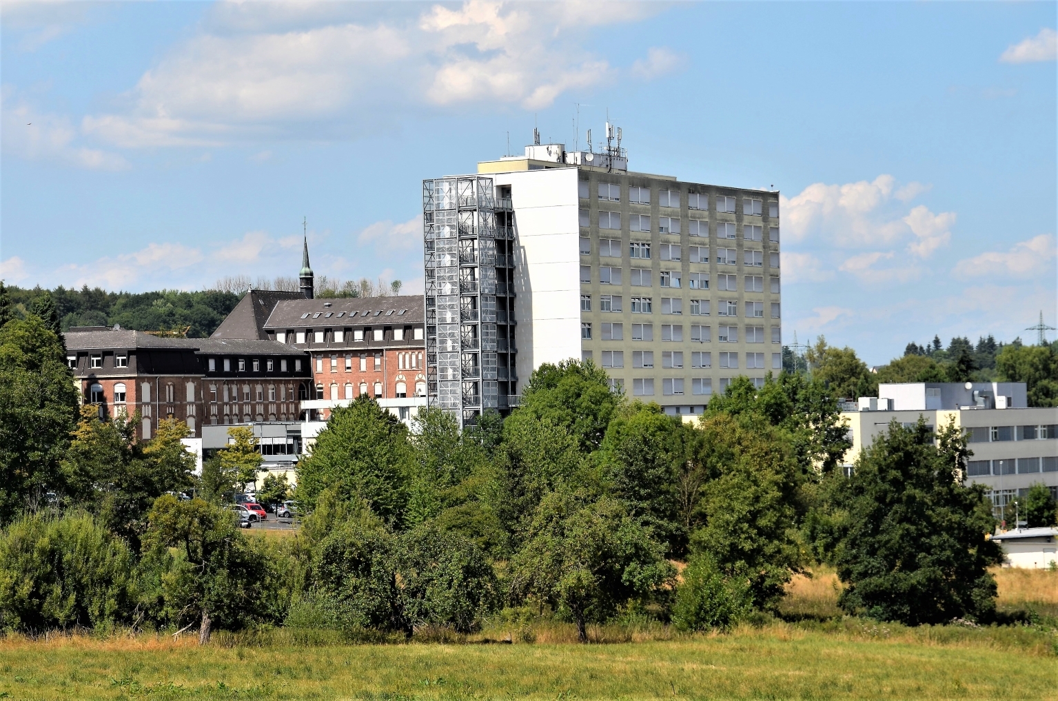 Herz-Jesu-Krankenhaus