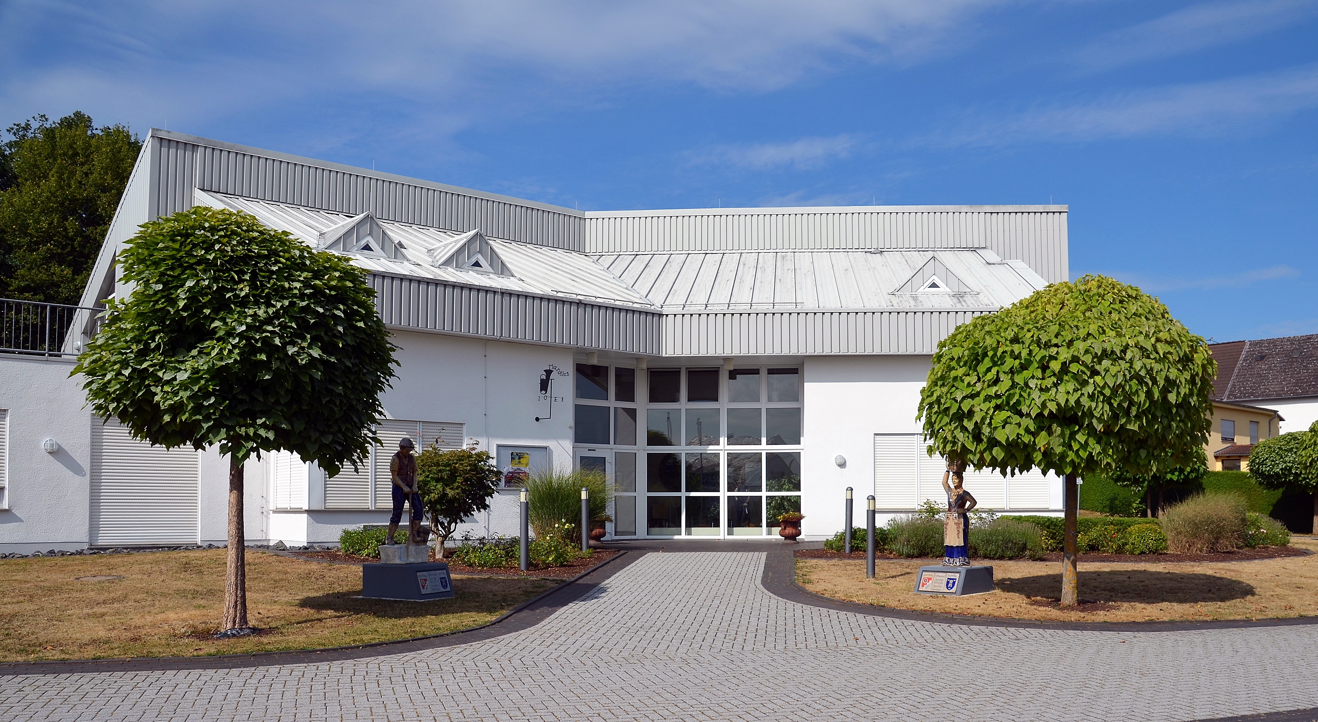 Ebernhahn Startseite