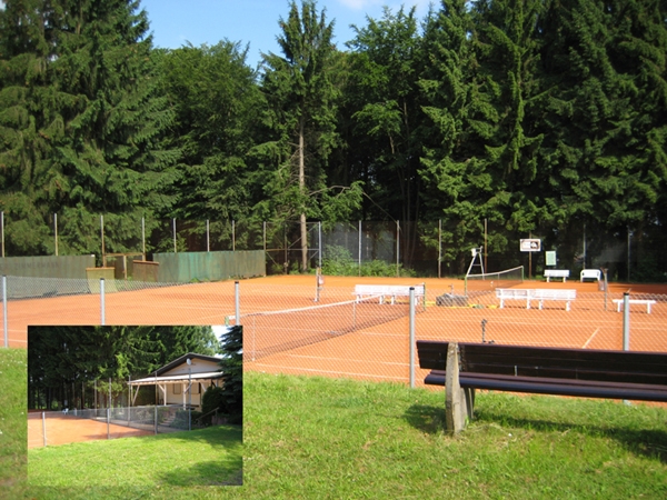Tennisplatz