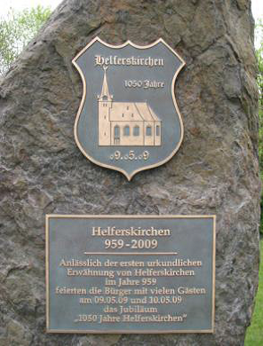 Gedenkstein 1050 Jahre Helferskirchen