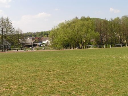Sportplatz Moschheim Sportplatz Moschheim