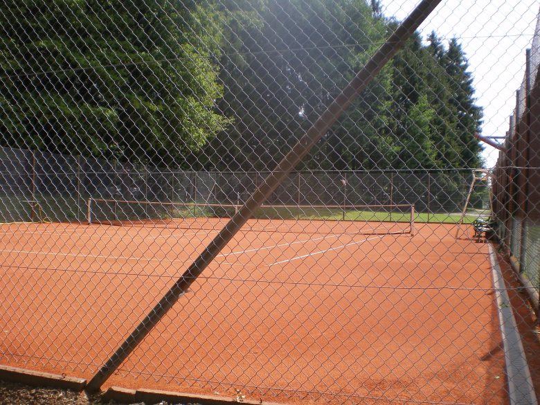 Tennisplatz