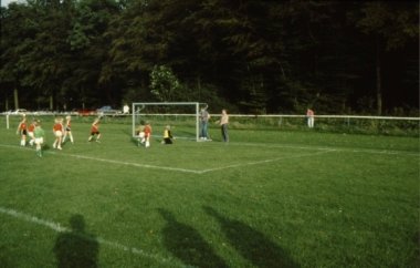 Fußballspiel der Bambini- und Jugendfußball-Spielgemeinschaft
