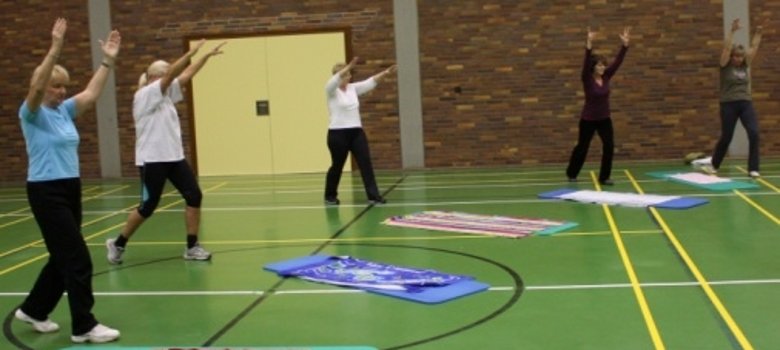 Damengymnastikgruppe beim Training