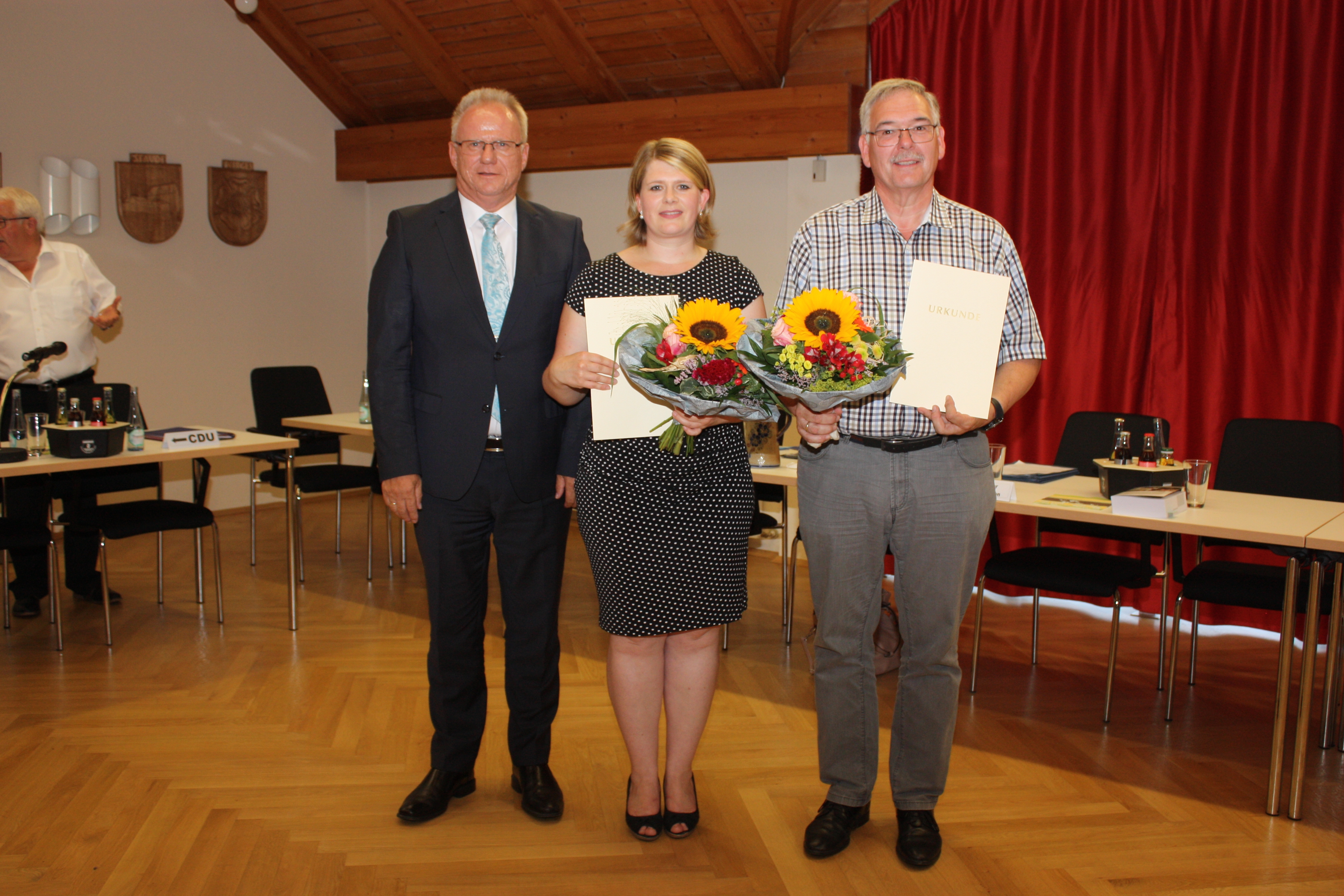 Von links nach rechts: Bürgermeister Michael Ortseifen, Erste Beigeordnete Alexandra Marzi, Zweiter Beigeordneter Christoph Müller