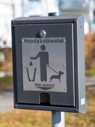 Hundekotbeutel in Wohnanlage Hundekotbeutel in Wohnanlage